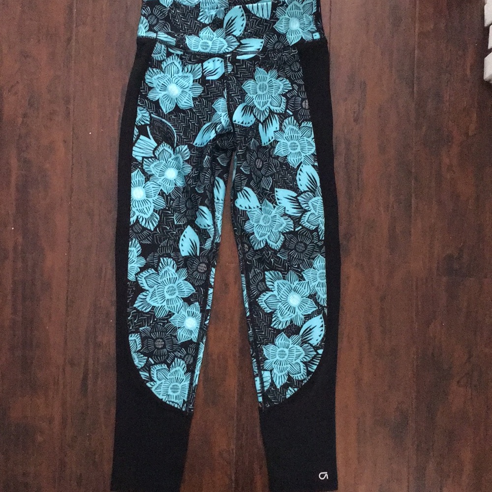 Gap Fit leggings. New